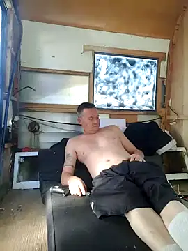 ed44435 online show from 11-10-25, 04:17