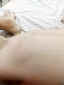 Snapshot of Sperma-V-rotik chatting on 01-11-25, 07:27 Sperma-V-rotik online show from 01-11-25, 07:27