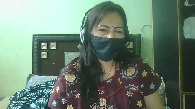 couplesuni online show from 04-22-26, 10:39