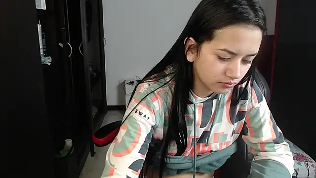 kayla k18 online show from 02-17-25, 07:42