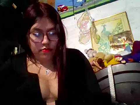 dafne19  online show from 02-17-25, 03:47