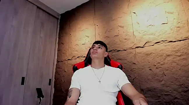 Snapshot of joseph_boy chatting on 03-16-25, 12:55 joseph boy online show from 03-16-25, 12:55