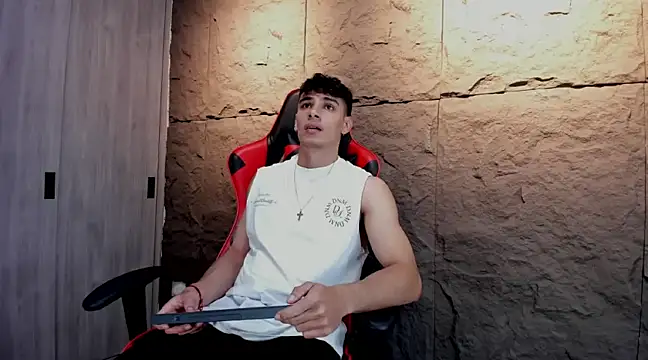 Snapshot of joseph_boy chatting on 03-22-25, 02:58 joseph boy online show from 03-22-25, 02:58