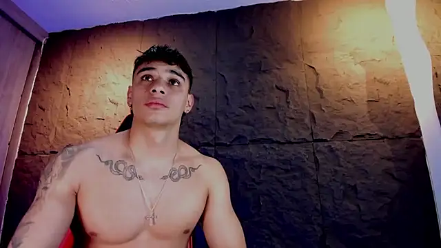 Snapshot of joseph_boy chatting on 10-05-25, 11:30 joseph boy online show from 10-05-25, 11:30