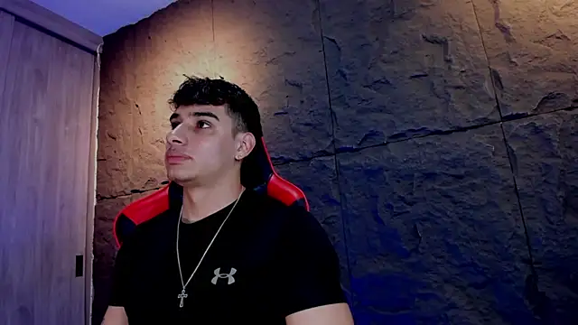 Snapshot of joseph_boy chatting on 10-09-25, 11:19 joseph boy online show from 10-09-25, 11:19