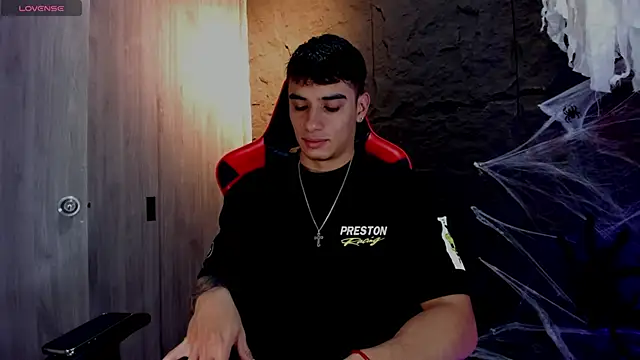 Snapshot of joseph_boy chatting on 10-24-25, 11:50 joseph boy online show from 10-24-25, 11:50