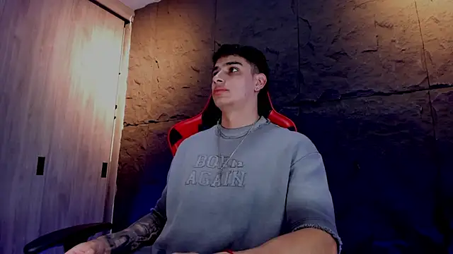 Snapshot of joseph_boy chatting on 11-17-25, 11:49 joseph boy online show from 11-17-25, 11:49