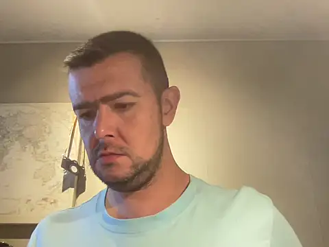 Snapshot of OtterAdonis21 chatting on 03-17-26, 07:28 OtterAdonis21 online show from 03-17-26, 07:28