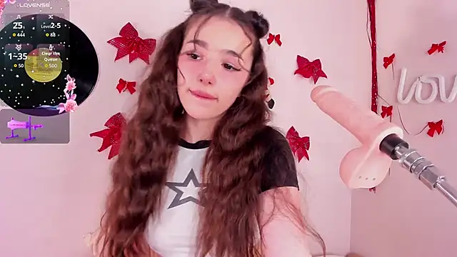 Snapshot of LosAlicee chatting on 01-08-26, 12:13 LosAlicee online show from 01-08-26, 12:13