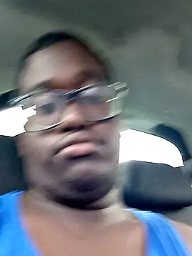 Snapshot of Jeanlaurent972 chatting on 02-28-25, 02:20 Jeanlaurent972 online show from 02-28-25, 02:20