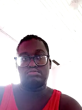 Snapshot of Jeanlaurent972 chatting on 10-06-25, 05:43 Jeanlaurent972 online show from 10-06-25, 05:43