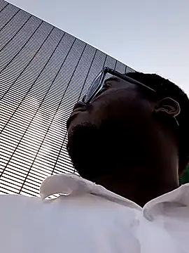 Snapshot of Jeanlaurent972 chatting on 11-06-25, 08:54 Jeanlaurent972 online show from 11-06-25, 08:54