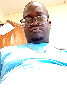 Snapshot of Jeanlaurent972 chatting on 11-18-25, 02:43 Jeanlaurent972 online show from 11-18-25, 02:43