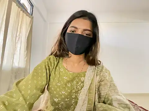 Snapshot of MaYaa__11 chatting on 12-16-24, 03:08 MaYaa 11 online show from 12-16-24, 03:08