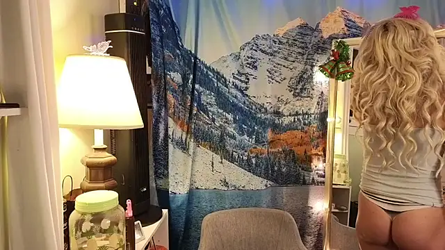 cunty tranny lydia online show from 01-12-25, 04:00