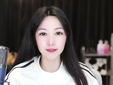 Nuyoah-77 online show from 01-21-25, 04:05