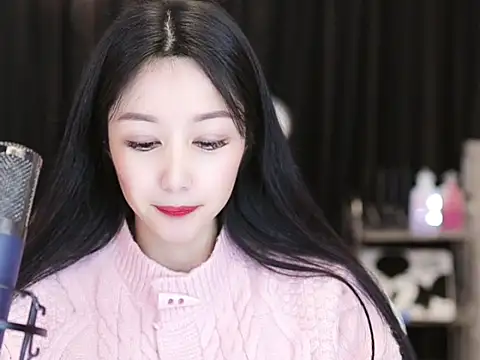 Nuyoah-77 online show from 02-11-25, 04:13