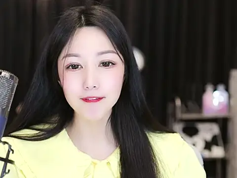 Nuyoah-77 online show from 02-19-25, 05:16