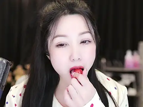 Nuyoah-77 online show from 03-05-25, 03:18