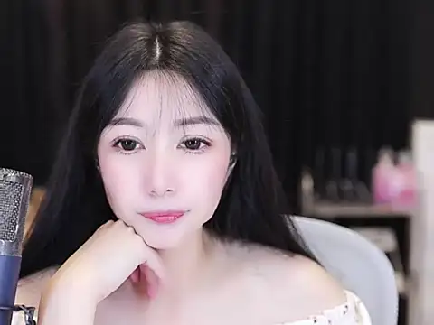 Nuyoah-77 online show from 09-16-25, 05:14