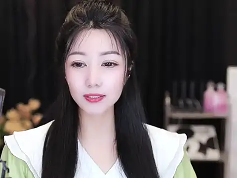 Nuyoah-77 online show from 09-19-25, 04:51