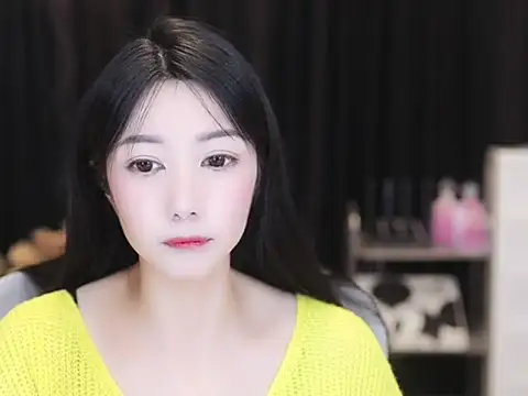 Nuyoah-77 online show from 10-09-25, 03:21