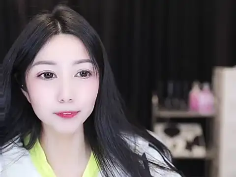 Nuyoah-77 online show from 11-17-25, 01:28