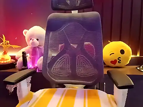 GoldnessAishu online show from 01-29-25, 05:24