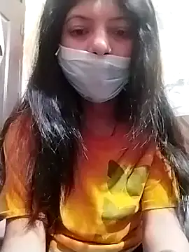 Snapshot of Hotty-Divya chatting on 12-20-24, 02:19 Hotty-Divya online show from 12-20-24, 02:19