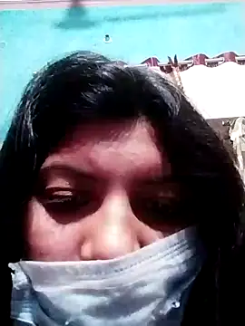 Snapshot of Hotty-Divya chatting on 12-22-24, 09:44 Hotty-Divya online show from 12-22-24, 09:44