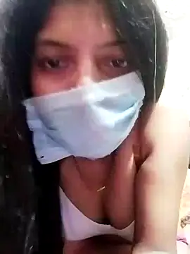 Snapshot of Hotty-Divya chatting on 12-23-24, 09:16 Hotty-Divya online show from 12-23-24, 09:16