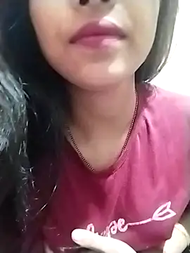 Snapshot of Hotty-Divya chatting on 12-30-24, 08:43 Hotty-Divya online show from 12-30-24, 08:43