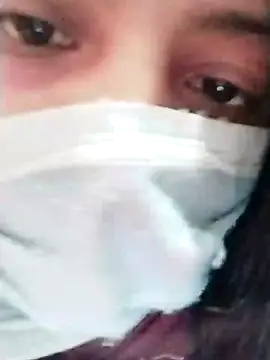 Snapshot of Hotty-Divya chatting on 01-15-25, 02:13 Hotty-Divya online show from 01-15-25, 02:13