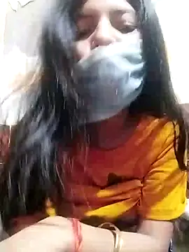 Snapshot of Hotty-Divya chatting on 01-18-25, 09:34 Hotty-Divya online show from 01-18-25, 09:34