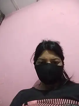 Hotty-Divya online show from 05-24-26, 02:33