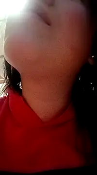Snapshot of Lesly_10- chatting on 12-16-24, 07:21 Lesly 10- online show from 12-16-24, 07:21