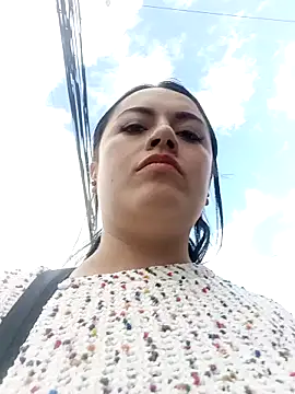 Snapshot of Lesly_10- chatting on 12-17-24, 09:16 Lesly 10- online show from 12-17-24, 09:16