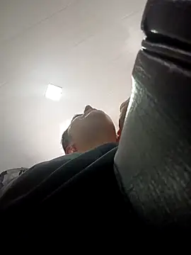 Lesly 10- online show from 11-26-25, 02:18