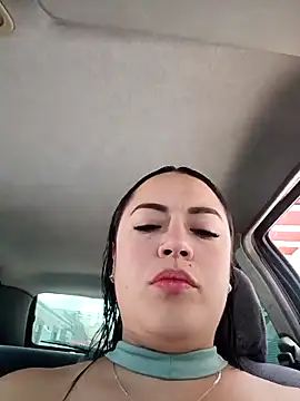 Snapshot of Lesly_10- chatting on 05-01-26, 02:54 Lesly 10- online show from 05-01-26, 02:54