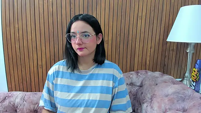 Snapshot of kae_styles chatting on 01-25-25, 02:25 kae styles online show from 01-25-25, 02:25