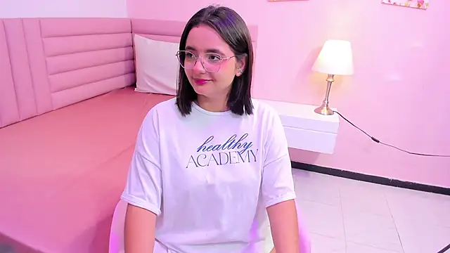 Snapshot of kae_styles chatting on 09-24-25, 08:01 kae styles online show from 09-24-25, 08:01