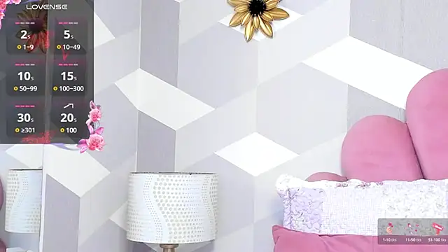 KylieMonnett online show from 03-22-25, 09:21