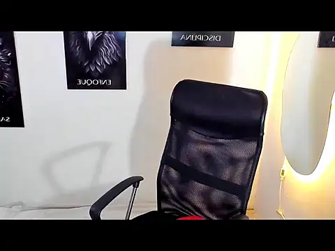 Andrew wolf7 online show from 12-20-24, 02:41