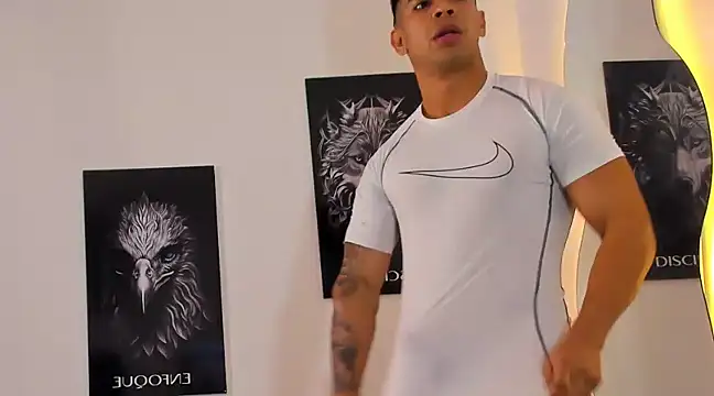 Andrew wolf7 online show from 03-09-25, 12:53