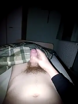 Snapshot of Sexybeer2005 chatting on 10-31-25, 07:09 Sexybeer2005 online show from 10-31-25, 07:09