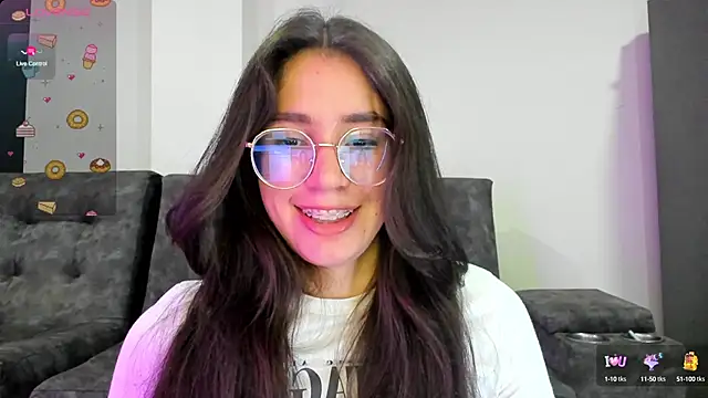 emmadiaz1 online show from 02-28-25, 02:31