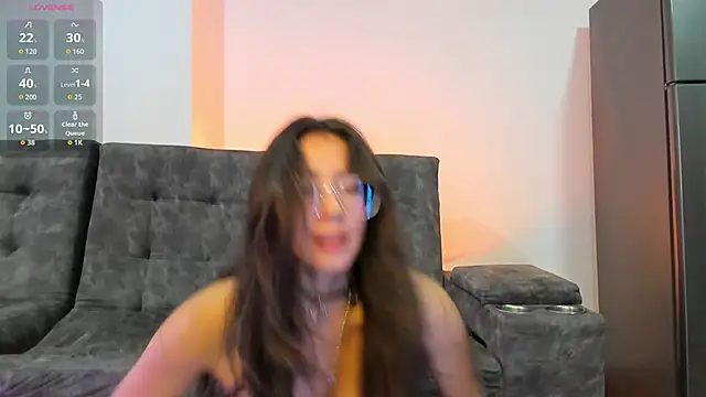 emmadiaz1 online show from 05-25-26, 02:17