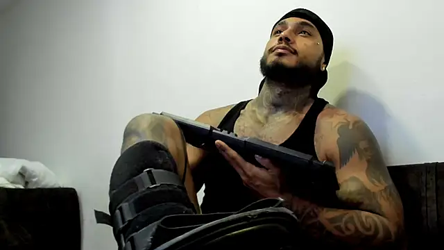 Exotic tatto27121 online show from 05-27-26, 01:35