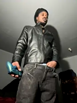 SluttyLyfe4L online show from 12-16-25, 05:07