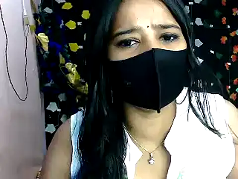 Sony-Model online show from 09-16-25, 04:13